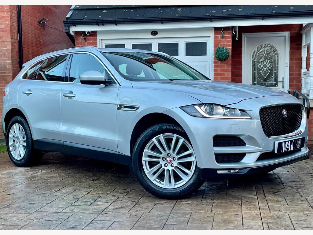 Jaguar F-Pace