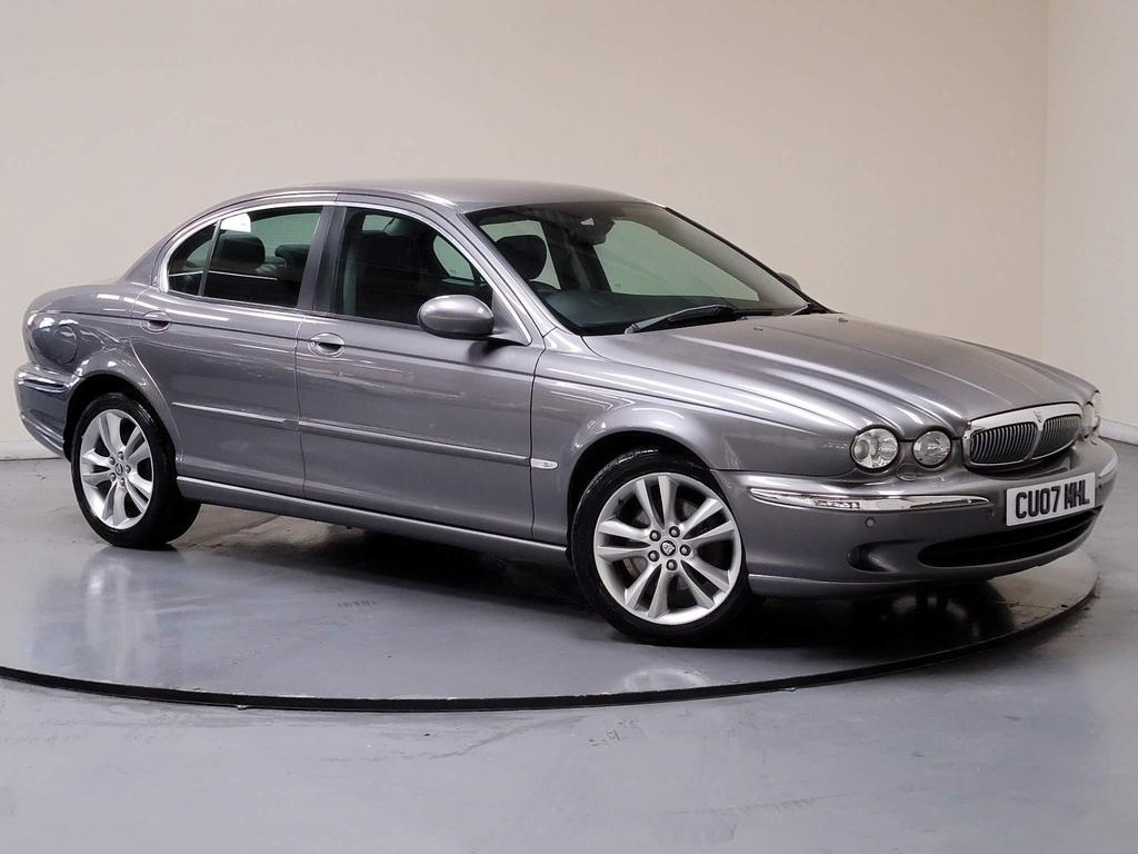Jaguar X-Type